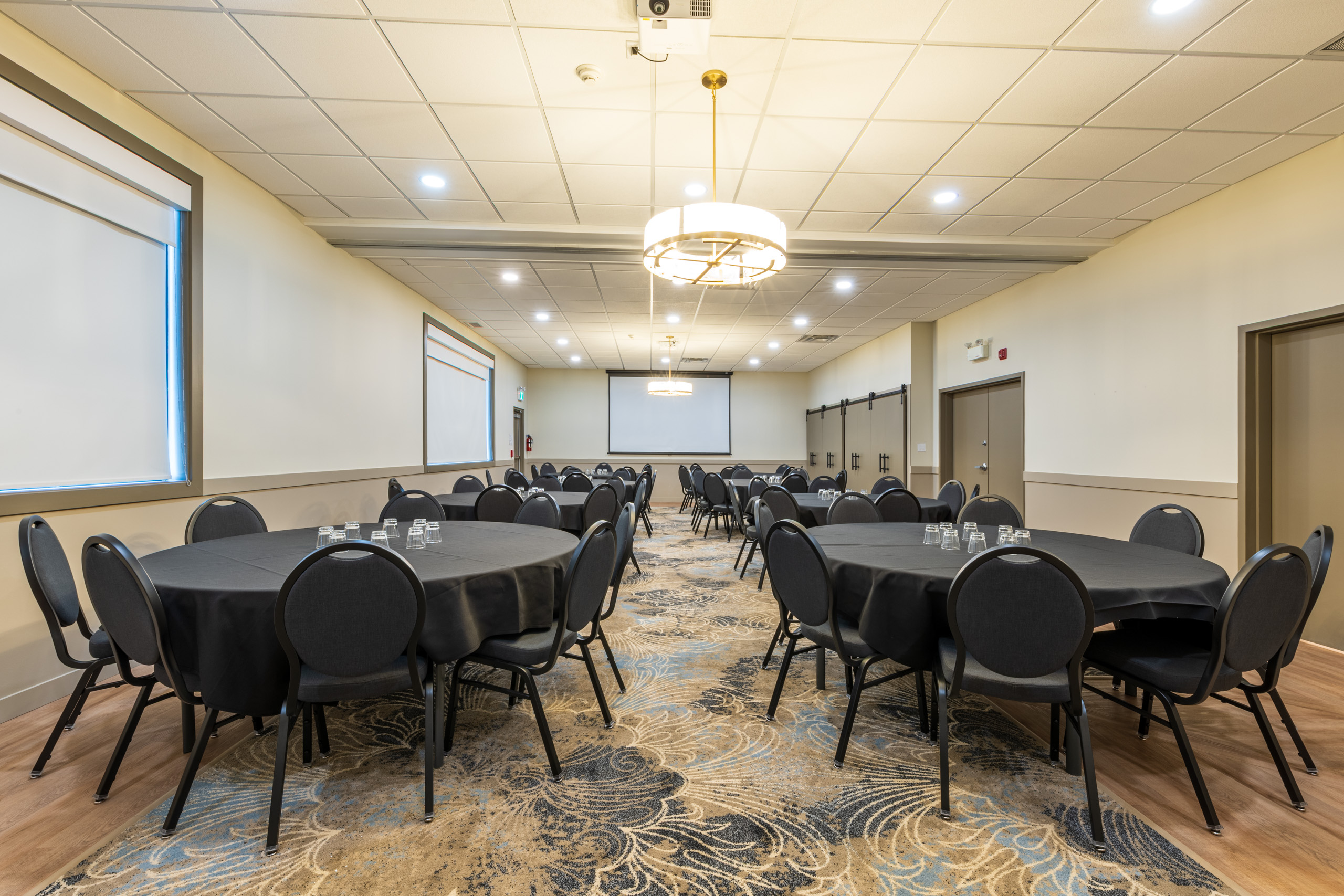 Meetings <span>&</span> Events 